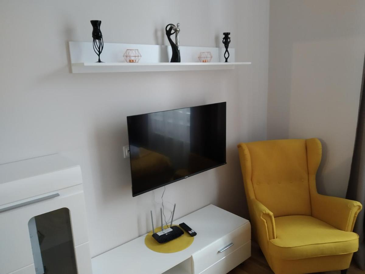 Apartments Topolowa 48 By Renters Krakow Exterior photo